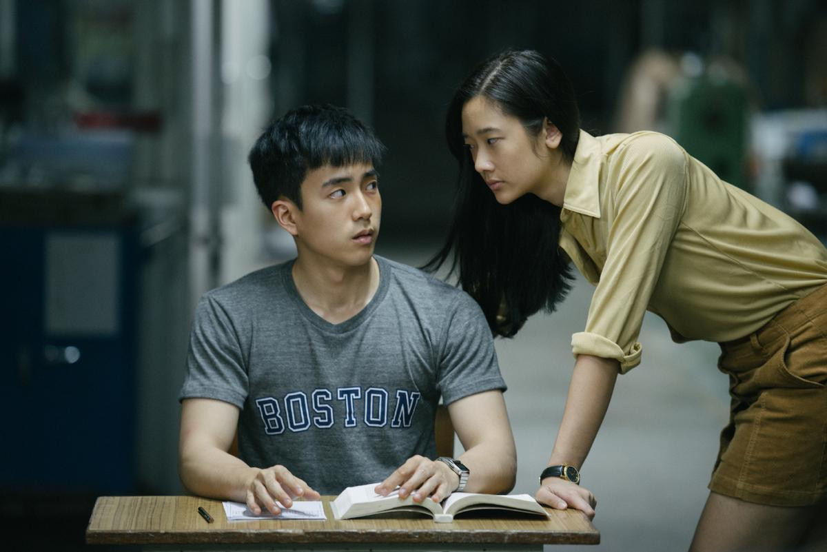 'Bad Genius': Cho dù cậu không gian lận thì cuộc đời cũng gian lận với cậu mà thôi Ảnh 1