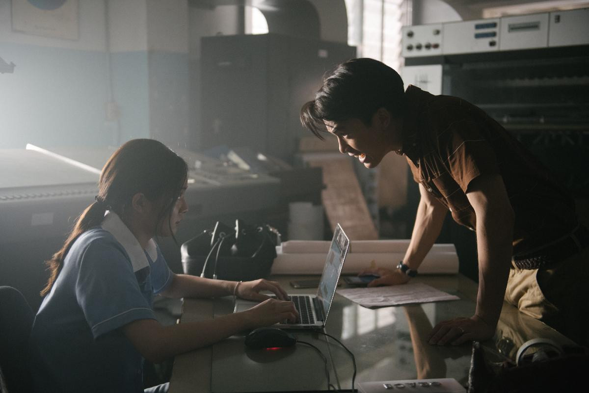 'Bad Genius': Cho dù cậu không gian lận thì cuộc đời cũng gian lận với cậu mà thôi Ảnh 2