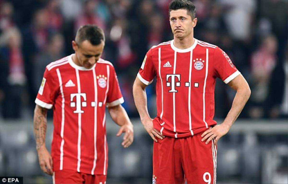 ‘Hùm xám” Bayern bị cầm hòa trong trận đấu ‘điên rồ’ Ảnh 6