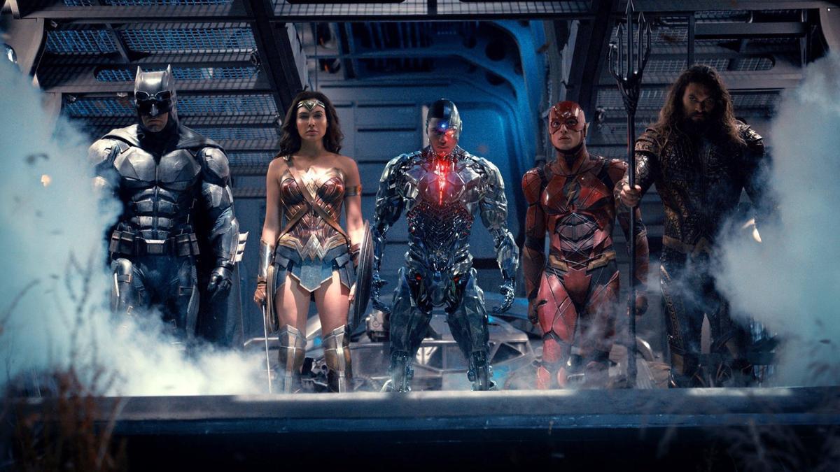 Liệu 'Justice League' có vượt qua 'Batman v Superman' và 'Wonder Woman' hay không? Ảnh 2