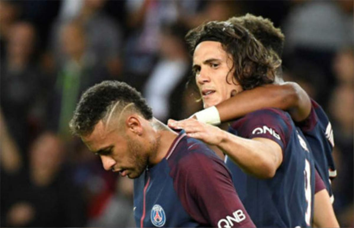 Cavani mỉa mai Neymar: “Chú mày tưởng mình là Messi à?” Ảnh 1