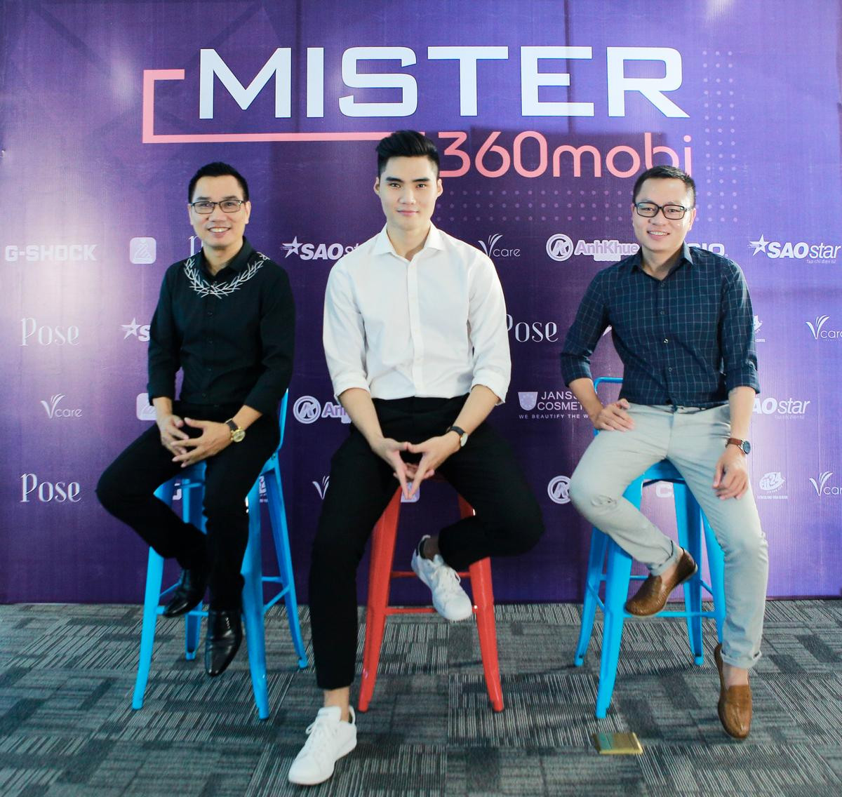 Trời Hà Nội 'tắt nắng' vì siêu mẫu Quang Hùng và dàn thí sinh soái ca casting Mister 360mobi Ảnh 1