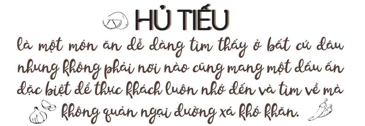 Quán hủ tiếu mở cửa 24/24 thu hút thực khách bằng loại nước sốt đặc biệt Ảnh 9