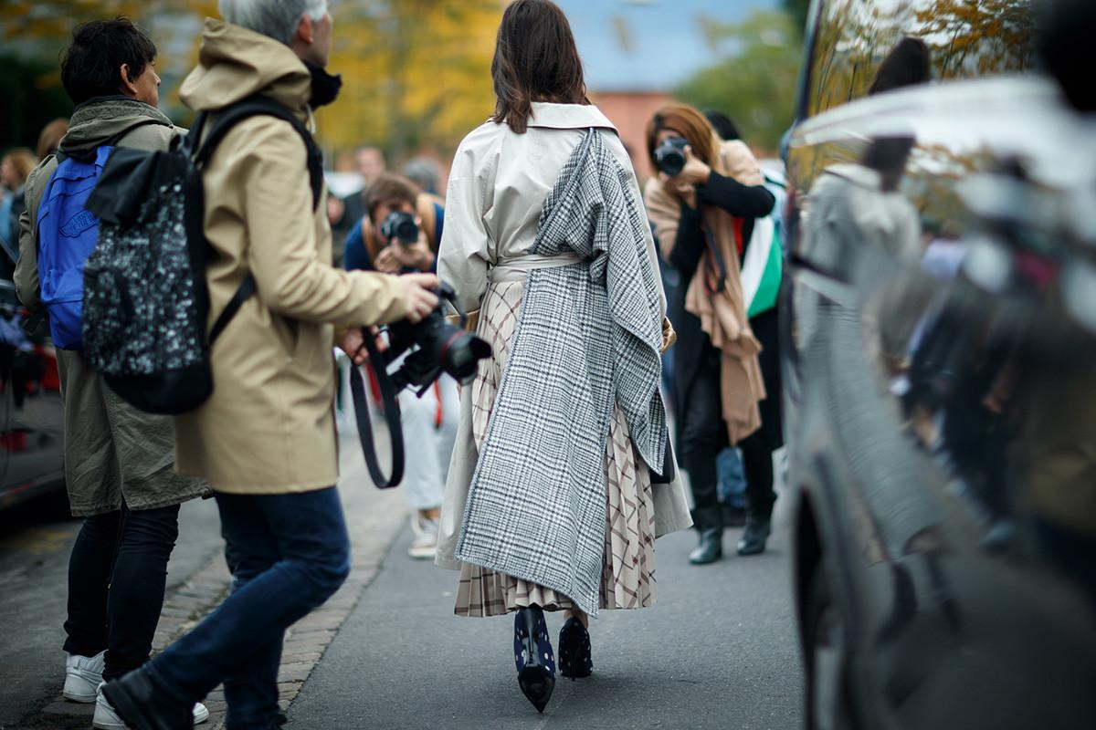 Cao thủ sành mốt mang 'vũ khí' gì để công phá Paris Fashion Week? Ảnh 7