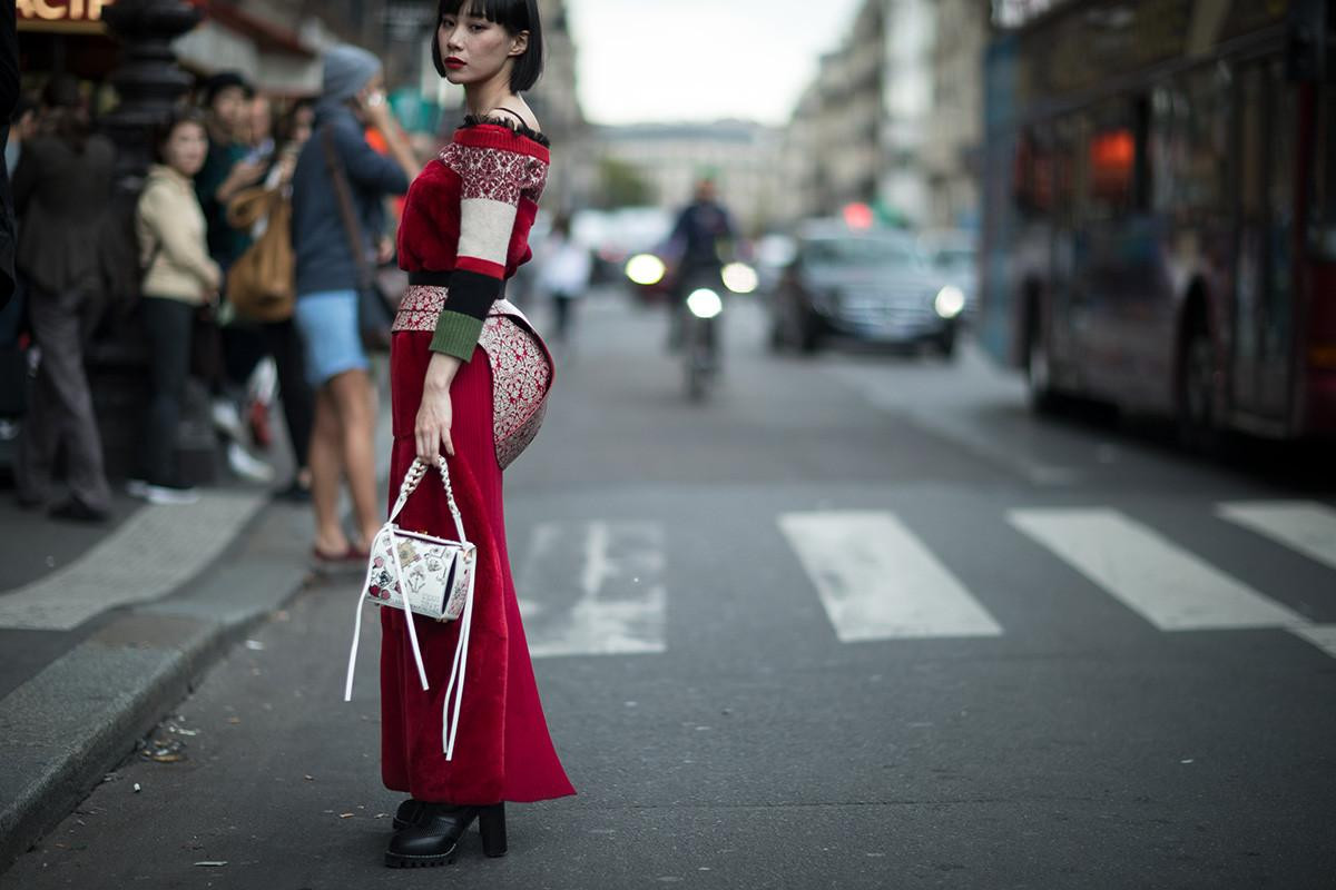 Cao thủ sành mốt mang 'vũ khí' gì để công phá Paris Fashion Week? Ảnh 8