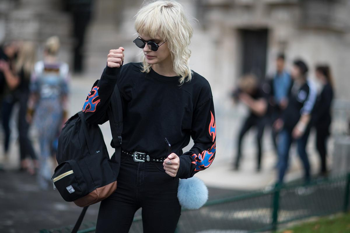 Cao thủ sành mốt mang 'vũ khí' gì để công phá Paris Fashion Week? Ảnh 2