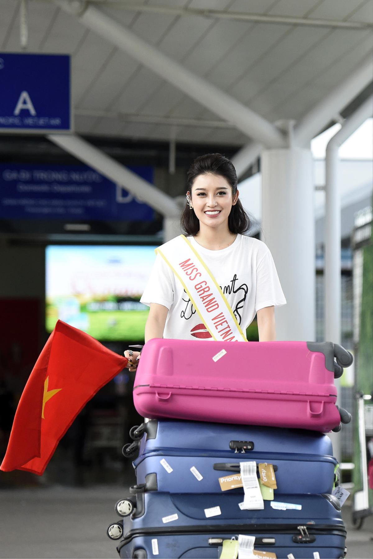 Huyền My rạng rỡ cùng dàn hoa hậu quốc tế, chính thức 'chinh chiến' tại Miss Grand International 2017 Ảnh 3