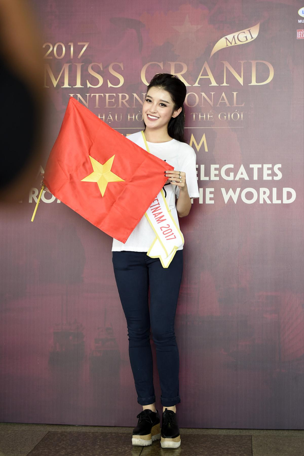 Huyền My rạng rỡ cùng dàn hoa hậu quốc tế, chính thức 'chinh chiến' tại Miss Grand International 2017 Ảnh 6