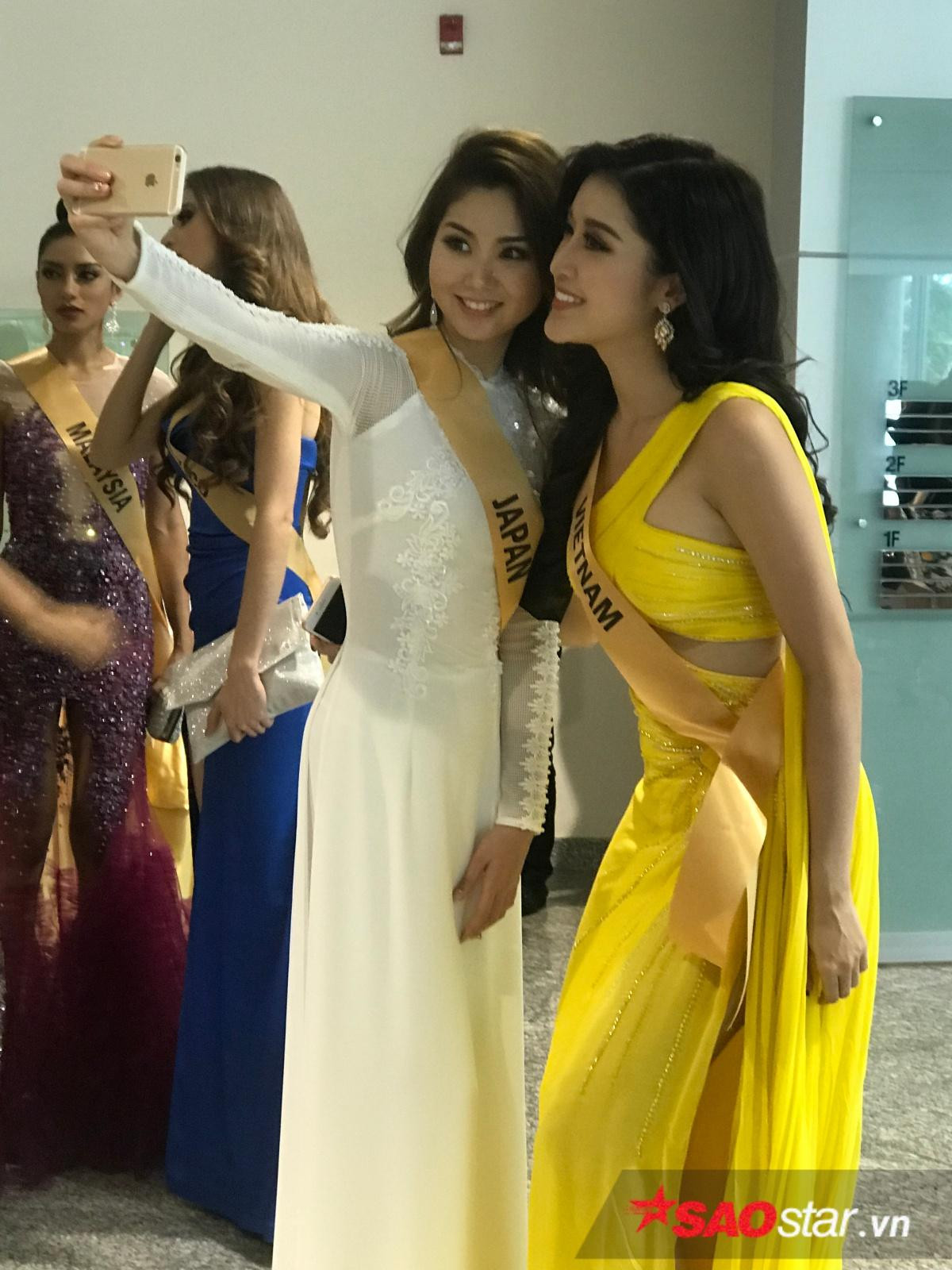 Gác lại lùm xùm, đây là những khoảnh khắc Huyền My toả sáng ở Miss Grand International 2017 Ảnh 7