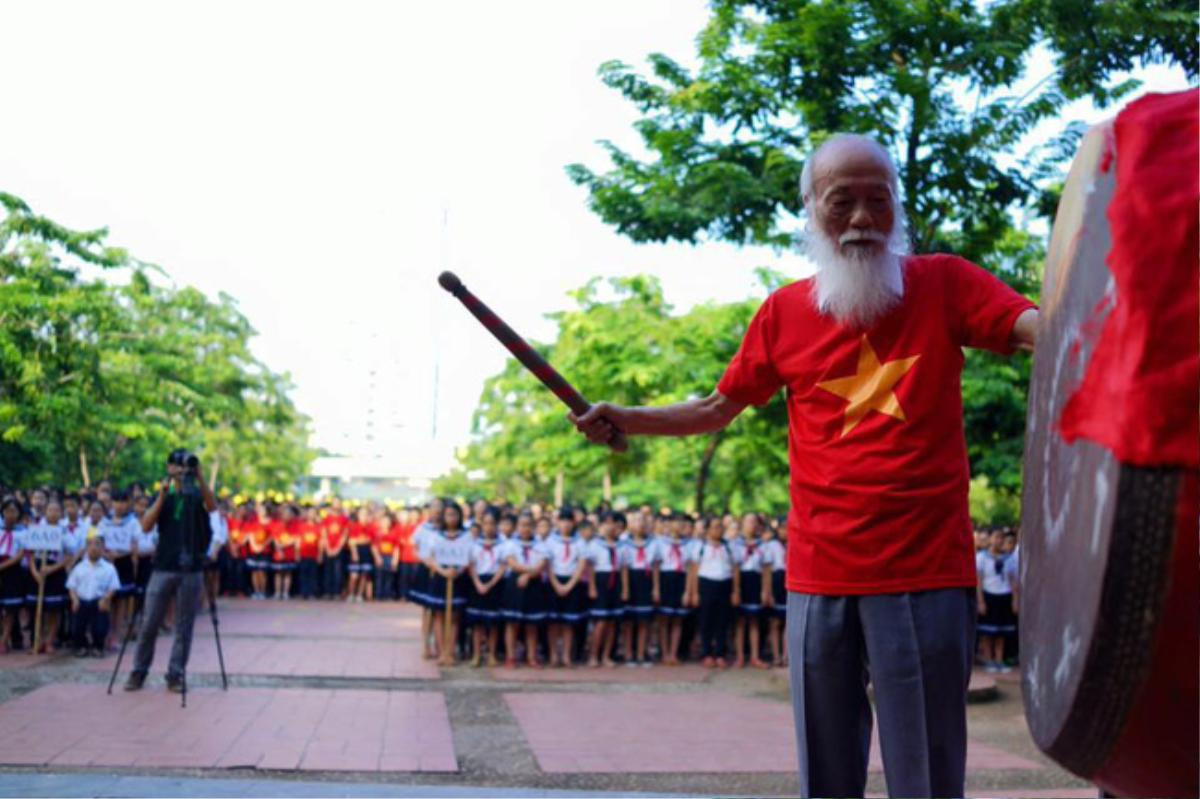 Suốt 3 năm chiến đấu với căn bệnh ung thư, thầy Cương vẫn luôn giữ tinh thần lạc quan và yêu sống Ảnh 3