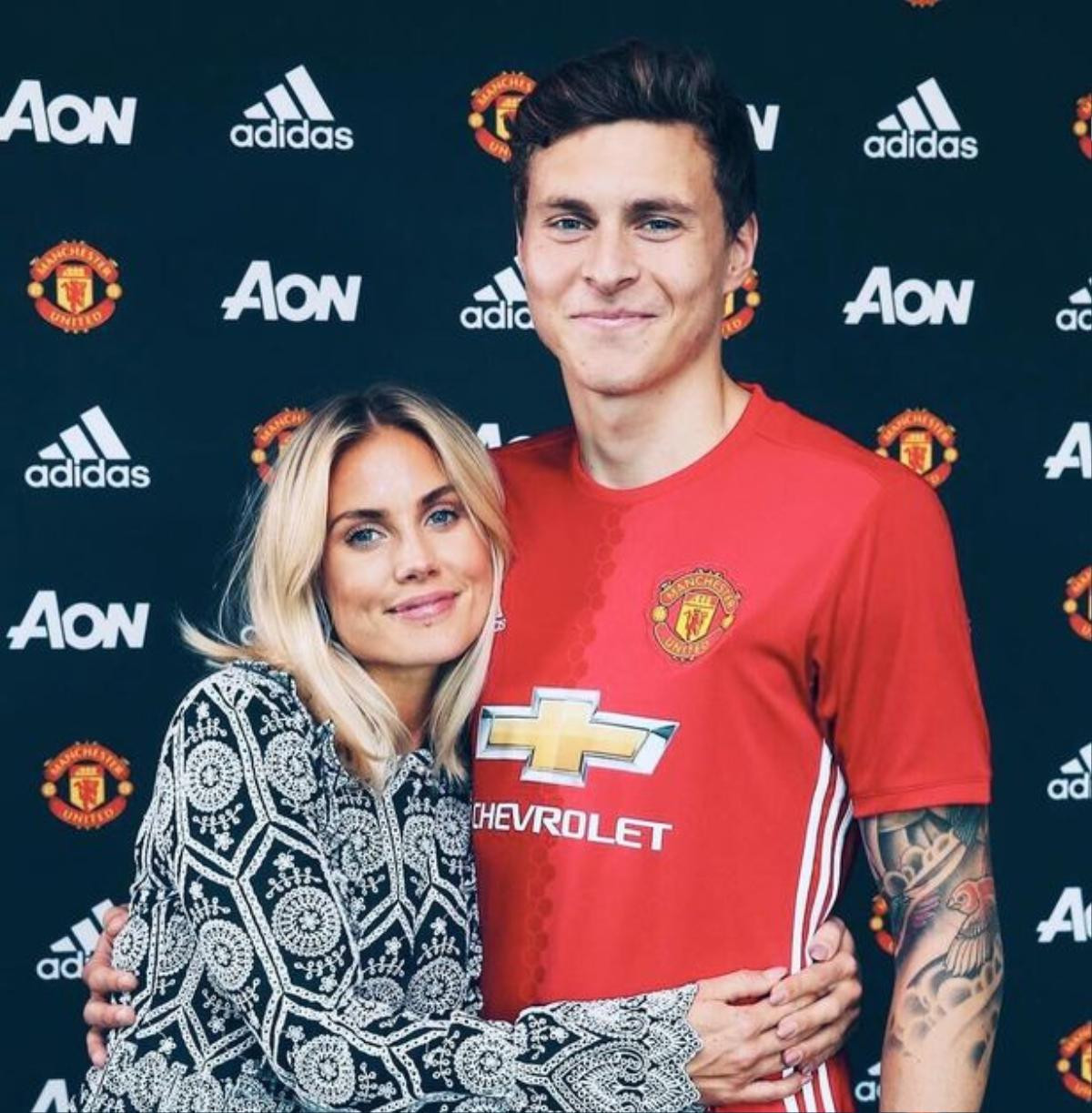 WAGs Man Utd Maja Nilsson khiêu khích Liverpool trước giờ G Ảnh 2