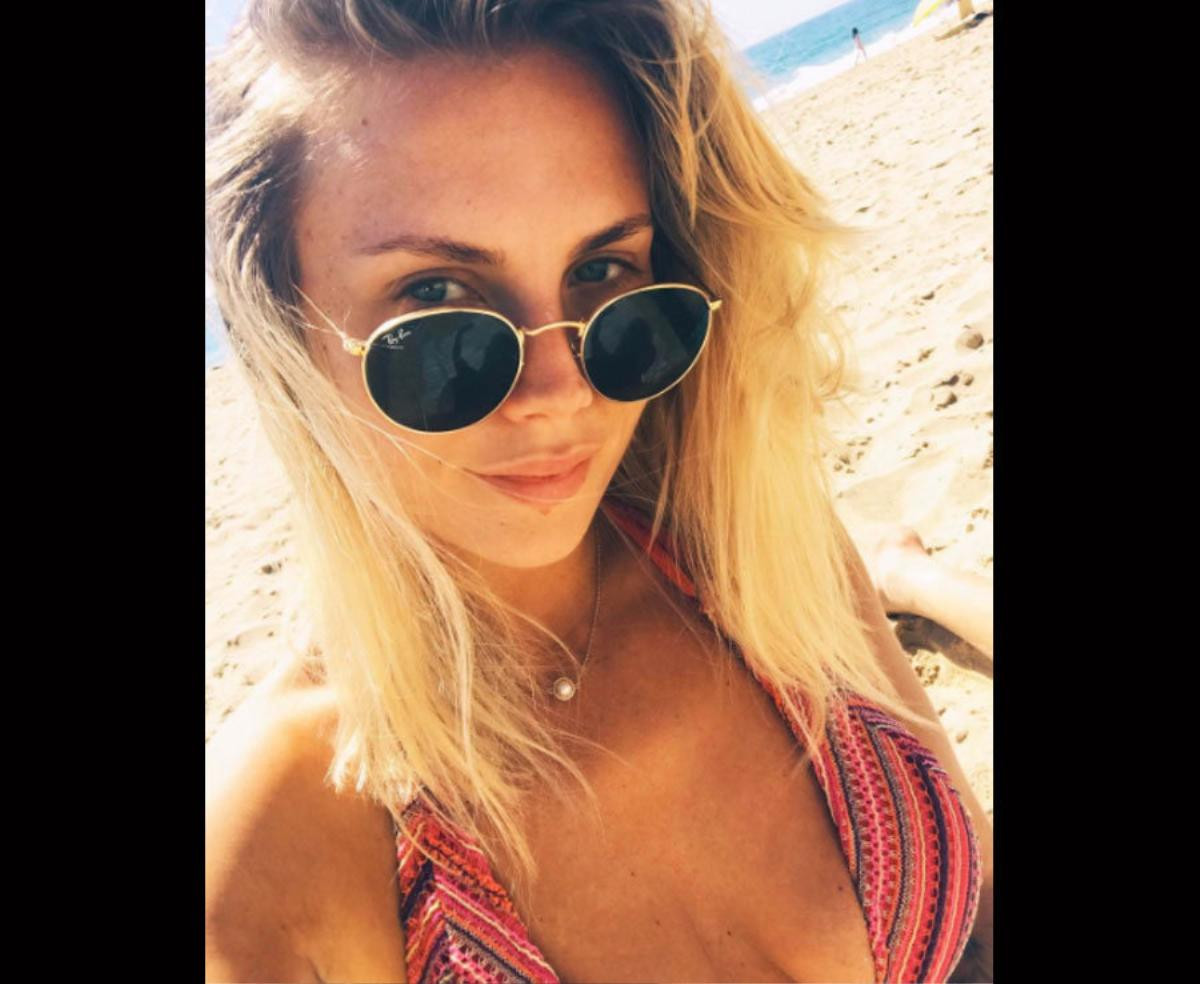 WAGs Man Utd Maja Nilsson khiêu khích Liverpool trước giờ G Ảnh 5