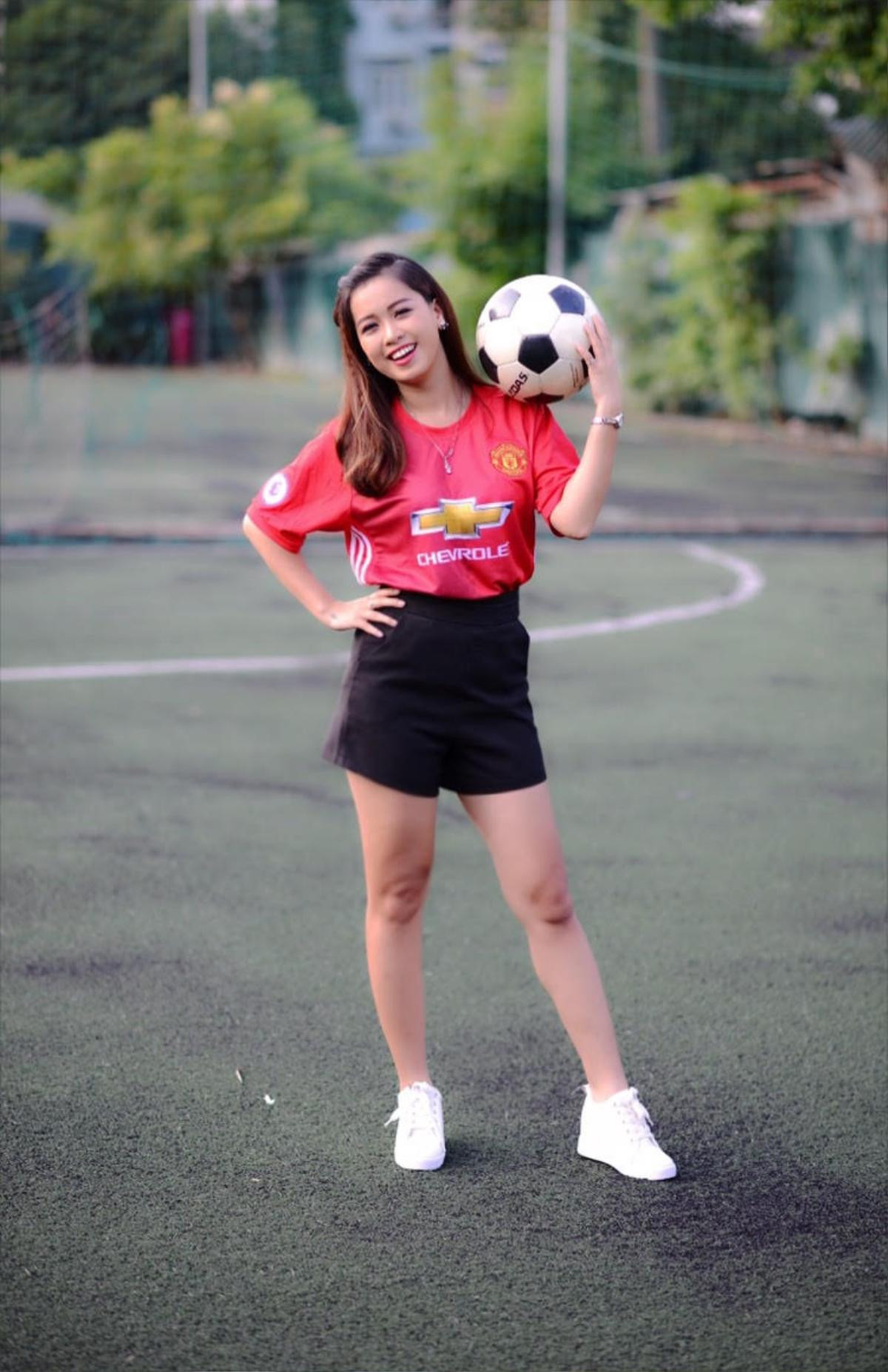 Hoàng Yến The Voice 'yêu' Beckham, ước có bạn trai giống David De Gea Ảnh 7