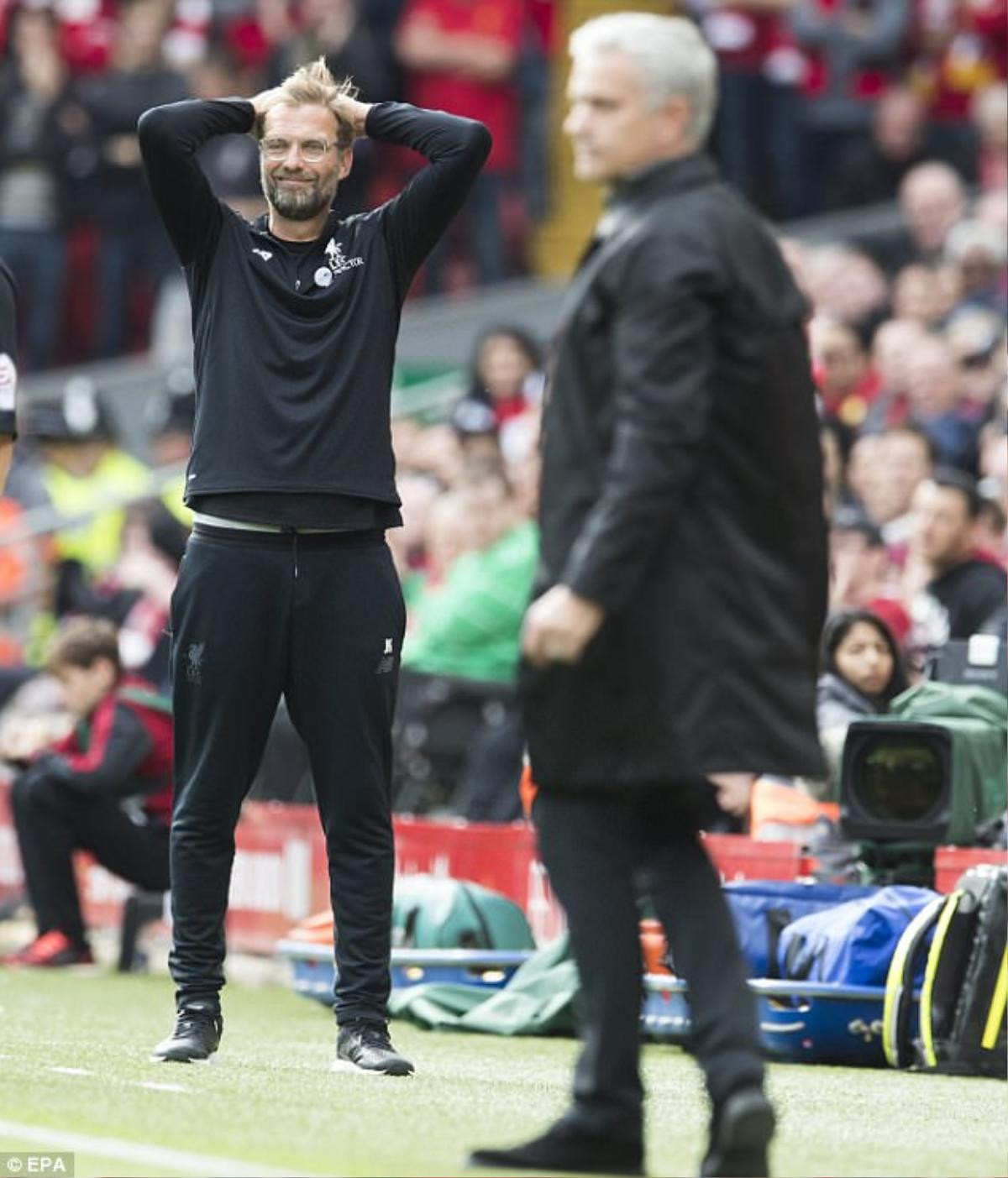 Jose Mourinho: Người ở trên đỉnh thường cô đơn Ảnh 4