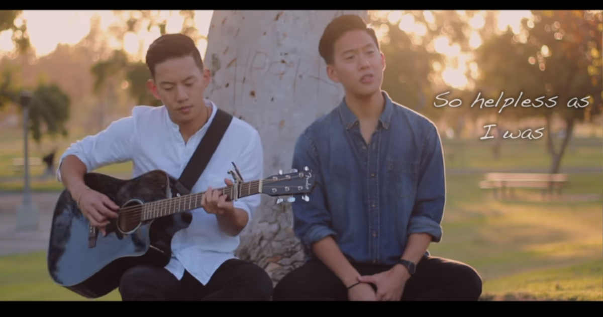 Anh em sinh đôi gốc Việt lại gây thương nhớ với clip cover 'Em gái mưa' ngọt lịm Ảnh 2