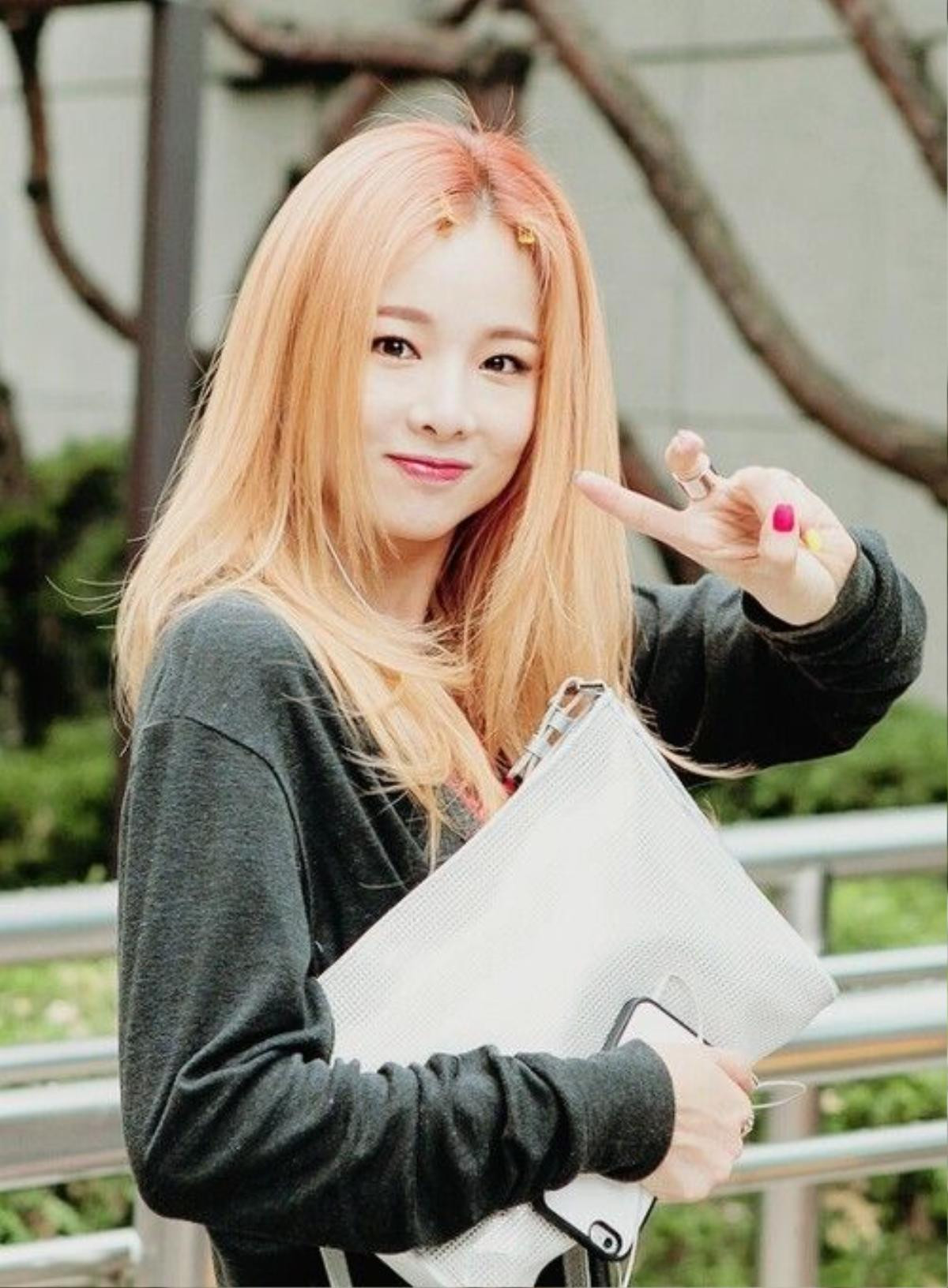 Solji (EXID) vẫn có thể sẽ không quảng bá dù đã thu âm bài mới cùng nhóm Ảnh 1