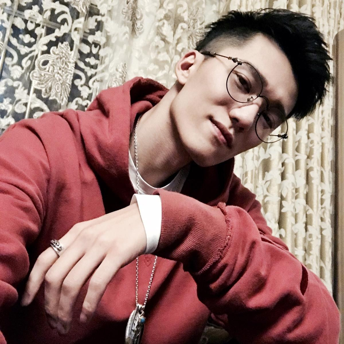 Hot boy Trung Quốc bất ngờ hát nhạc… HKT để chiều lòng fans Việt Ảnh 8