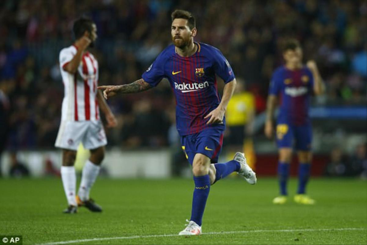 Ăn thuốc ngay trên sân, nhưng Messi còn một 'liều doping' đáng sợ hơn thế Ảnh 4