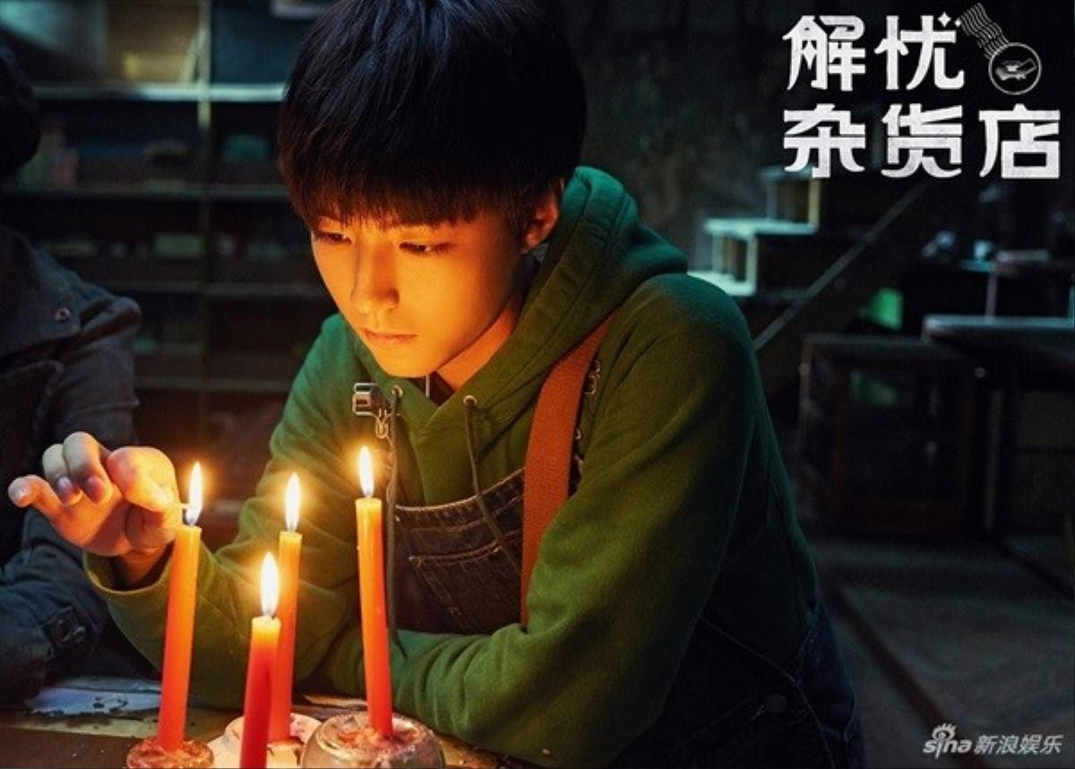 Địch Lệ Nhiệt Ba siêu ngầu, sánh đôi với Vương Tuấn Khải (TFBOYS) trong phim mới Ảnh 5