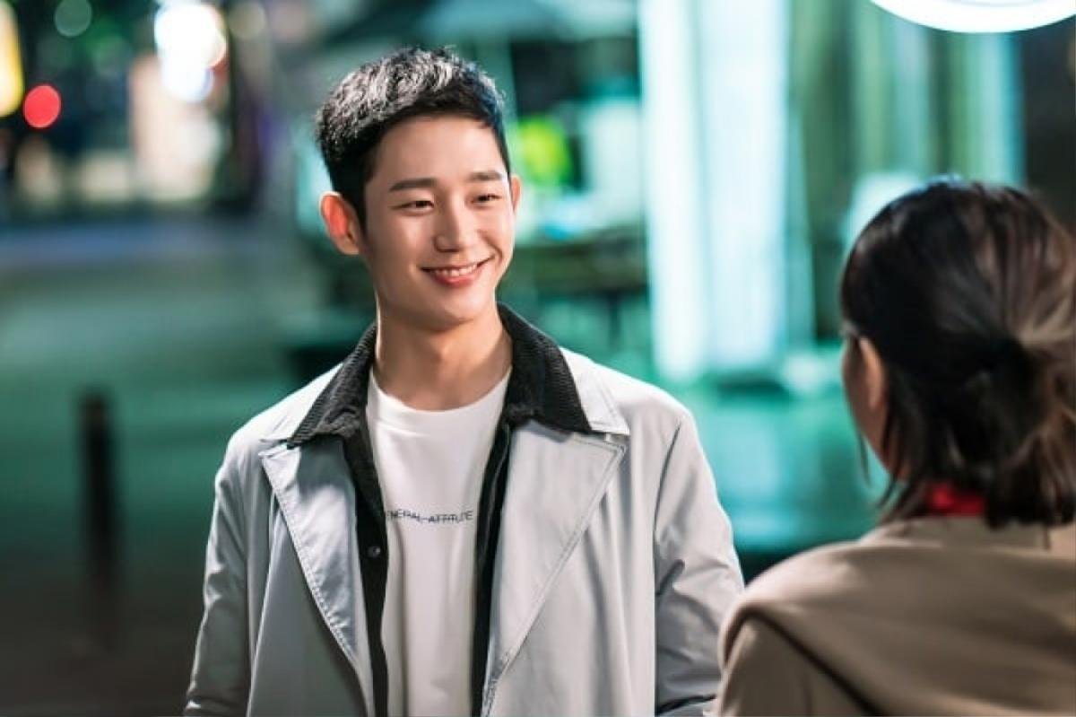 Jung Hae In: Chàng nam phụ có nụ cười tỏa nắng và thân hình 6 múi của phim “Khi nàng say giấc” Ảnh 10