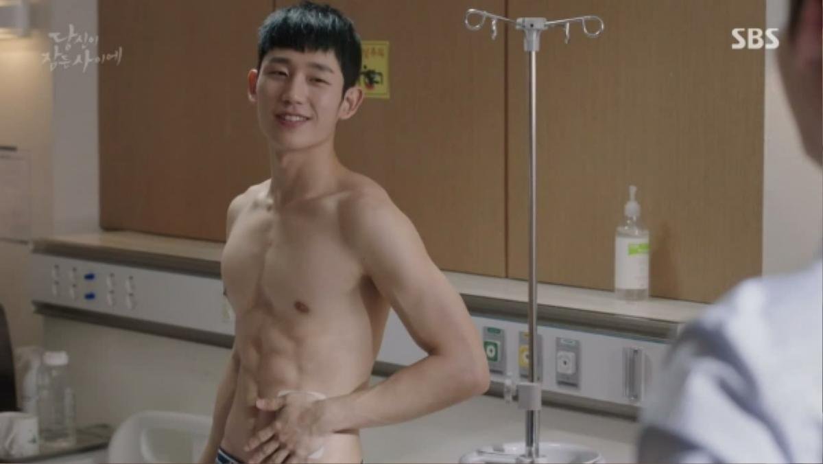 Jung Hae In: Chàng nam phụ có nụ cười tỏa nắng và thân hình 6 múi của phim “Khi nàng say giấc” Ảnh 13