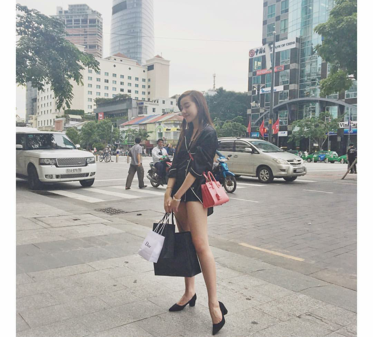 Trong khi JV 'xuống dốc' về phong cách, tình cũ Mie Nguyễn lại sexy và xinh đẹp hơn vạn lần Ảnh 20