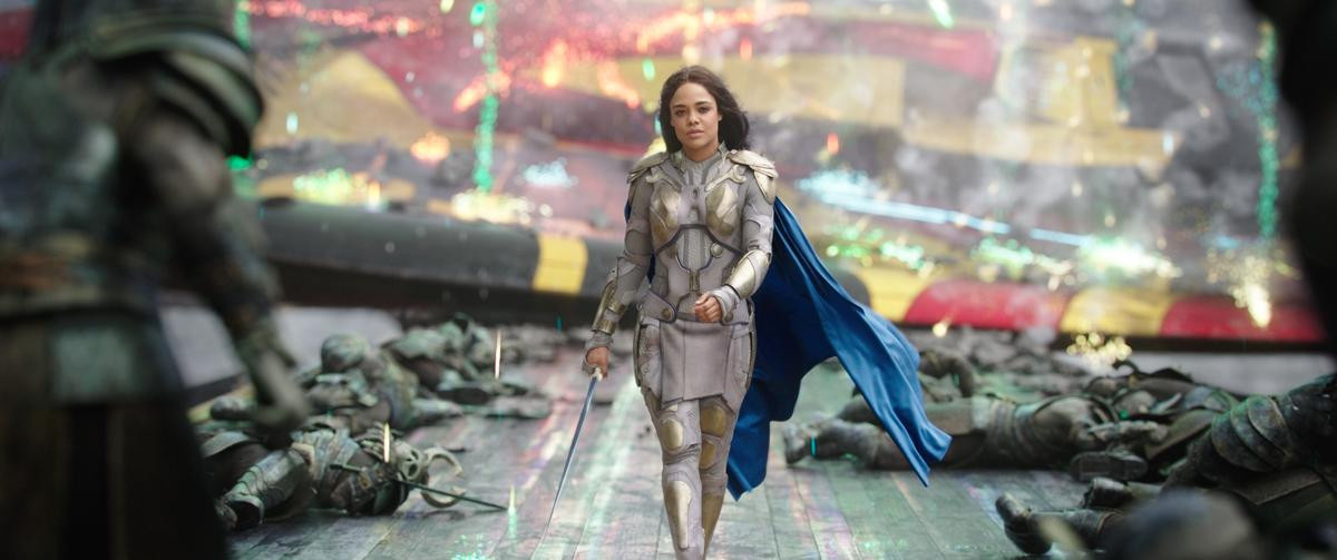 Chưa phim siêu anh hùng nào khiến khán giả 'cười tẹt ga' như 'Thor: Ragnarok' Ảnh 3