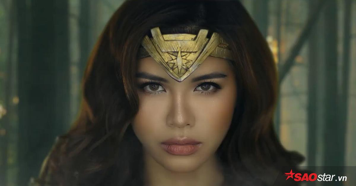 Hóa trang thành Wonder Woman, liệu Minh Tú có 'đọ' được với 'chị đại' Gal Gadot? Ảnh 5