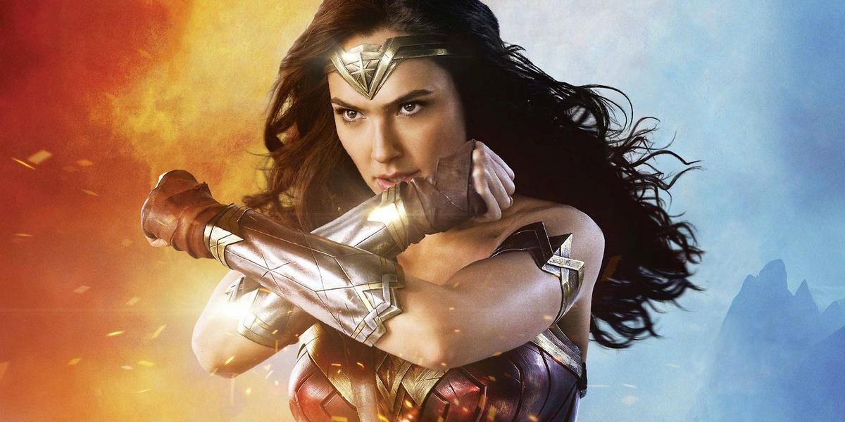 Hóa trang thành Wonder Woman, liệu Minh Tú có 'đọ' được với 'chị đại' Gal Gadot? Ảnh 3