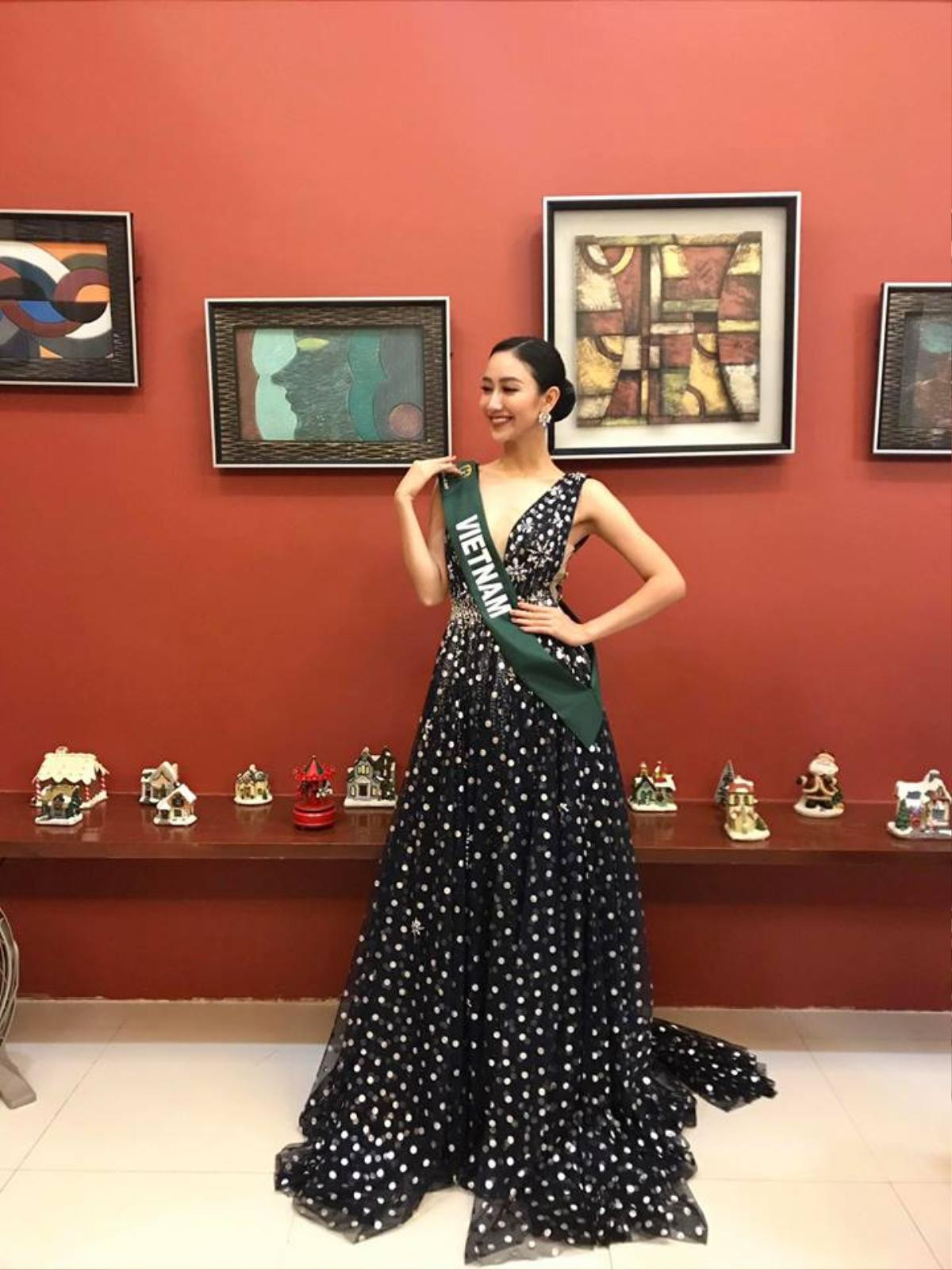 Á hậu Hà Thu dẫn đầu bình chọn 'Gương mặt ăn ảnh' ở Miss Earth 2017 Ảnh 6