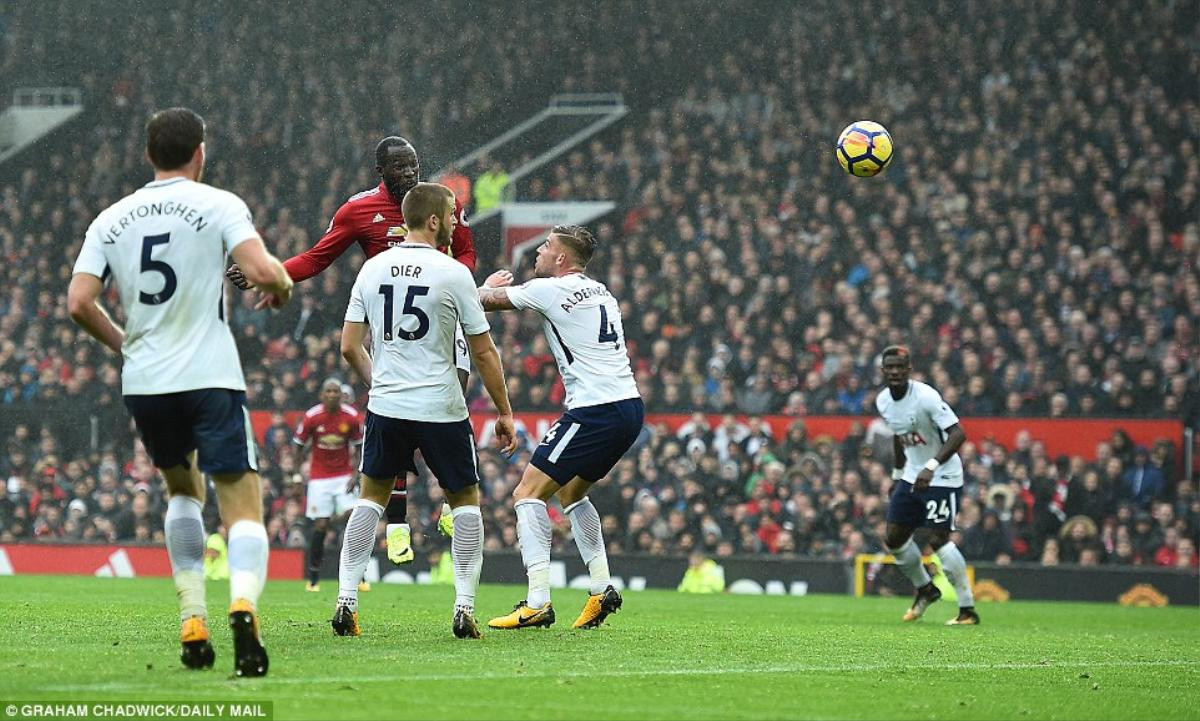 Manchester United 1-0 Tottenham Hotspur: 'Quỷ đỏ' thắng nhờ 'siêu dự bị' Ảnh 2