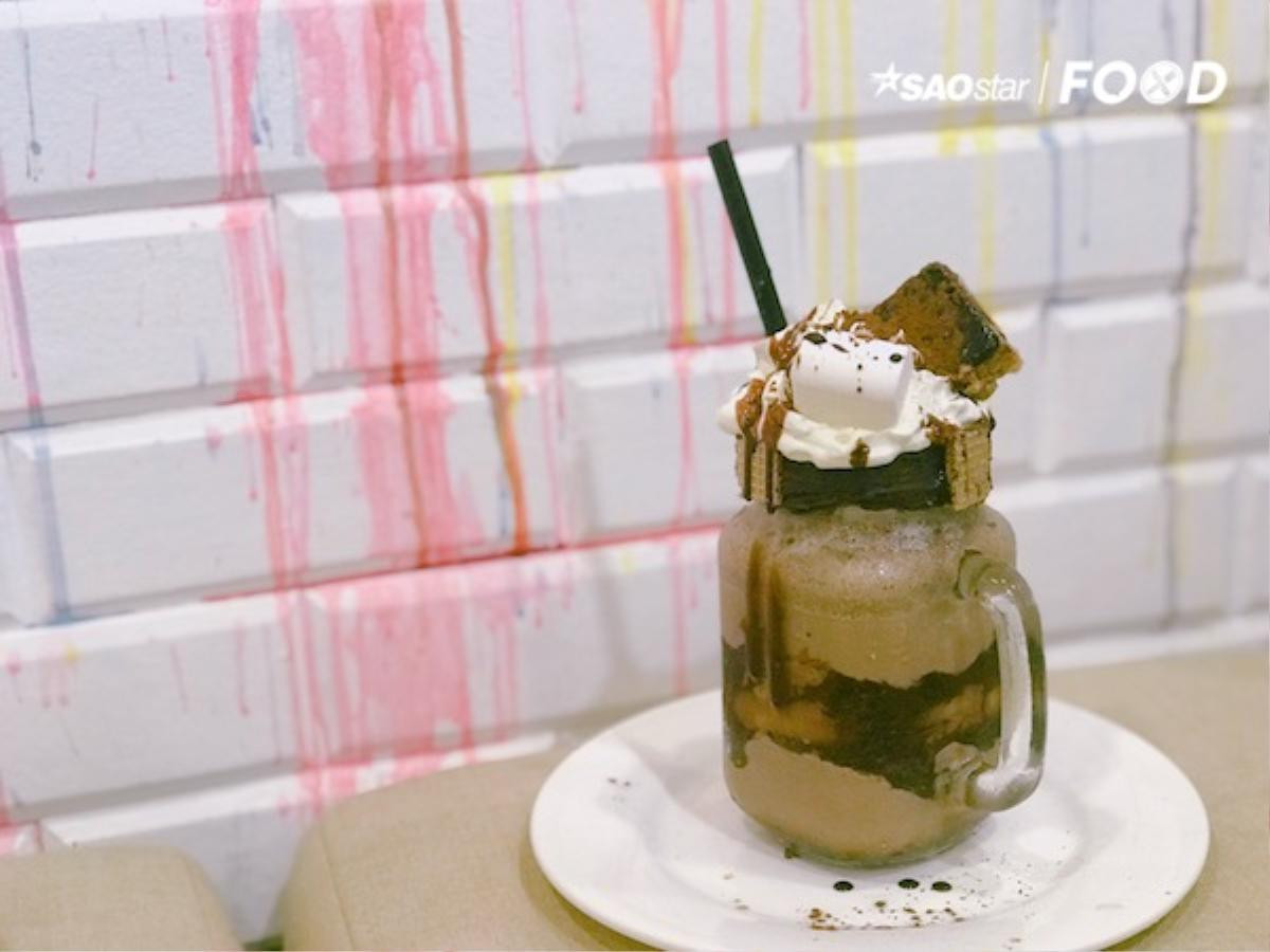 Món freakshake lừng danh từng gây bão làng ẩm thực thế giới nay đã có mặt tại Sài Gòn Ảnh 5