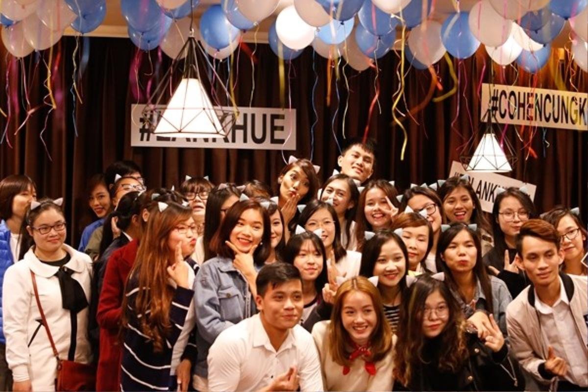 Lan Khuê: Một khi hào quang đã chiếu thì làm gì cũng 'sáng' Ảnh 8