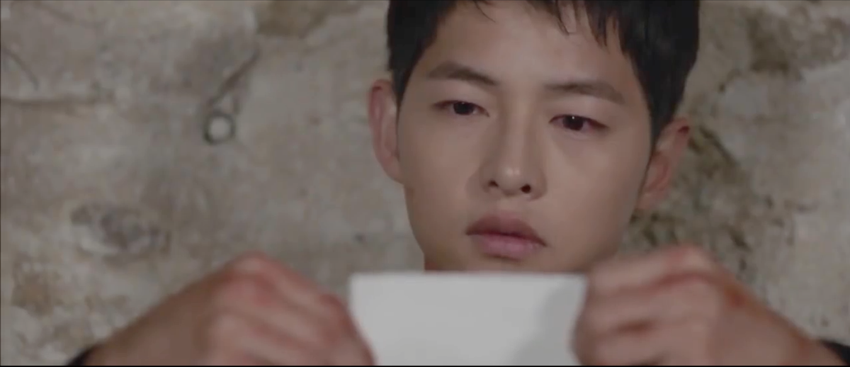 'Chết cười' xem Đinh Hương 'mượn' hit Mỹ Tâm làm quà cưới tặng Song Joong Ki Ảnh 8