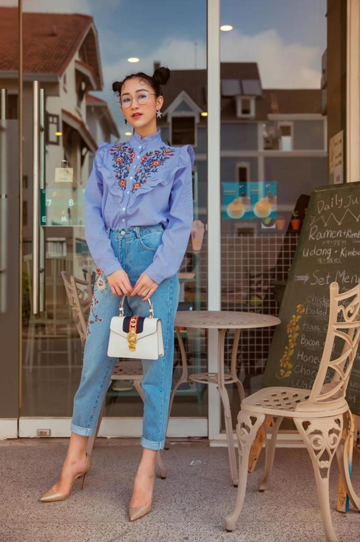 Nằm ngoài đường đua hàng hiệu, Hà Thu diện street style vẫn đầy 'khí chất' hút mọi ánh nhìn Ảnh 7