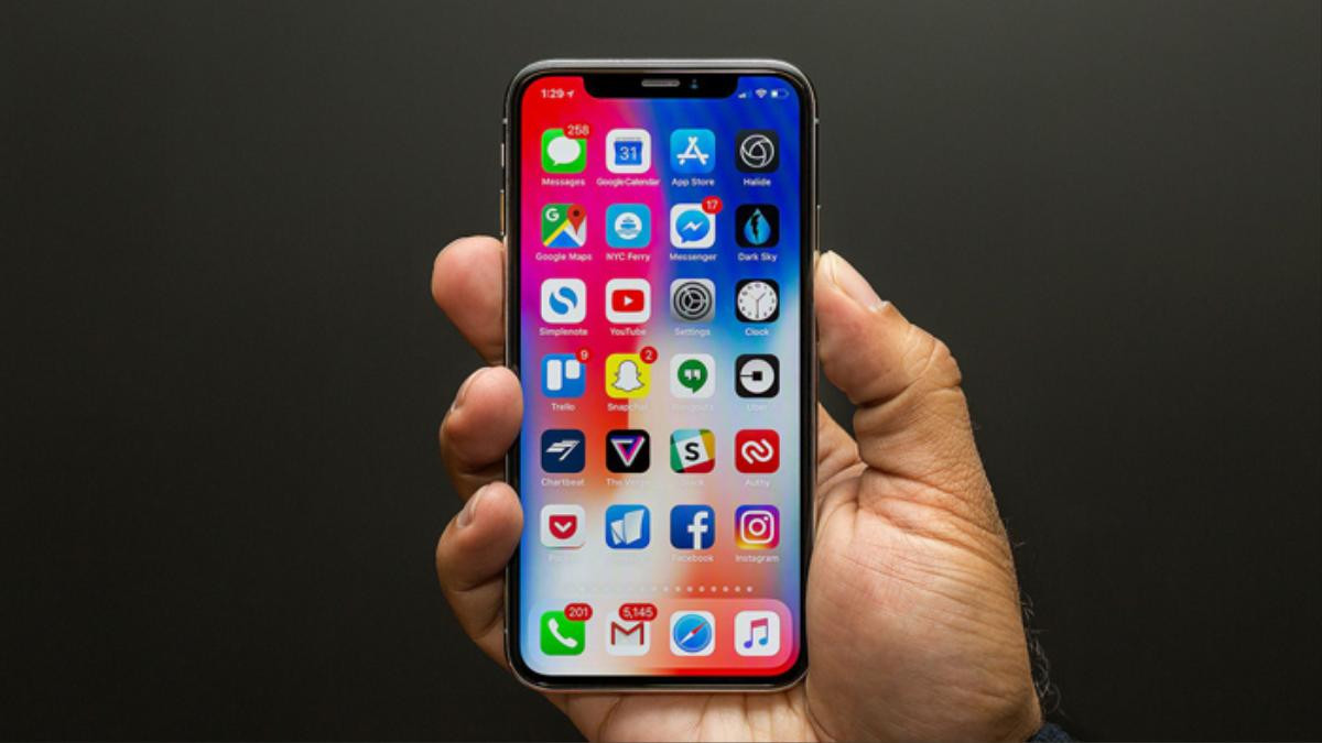 Đắt nhưng xắt ra miếng, đây là những gì người ta đang nói về iPhone X Ảnh 1