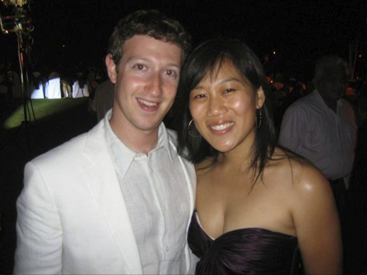 Chuyện tình 14 năm đẹp chẳng kém ngôn tình của ông chủ Facebook và Priscilla Chan Ảnh 12