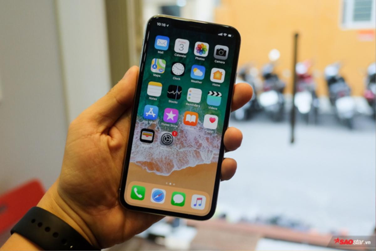 Cận cảnh iPhone X đầu tiên tại Việt Nam: Đẹp tuyệt vời nhưng giá tới 68 triệu đồng Ảnh 13