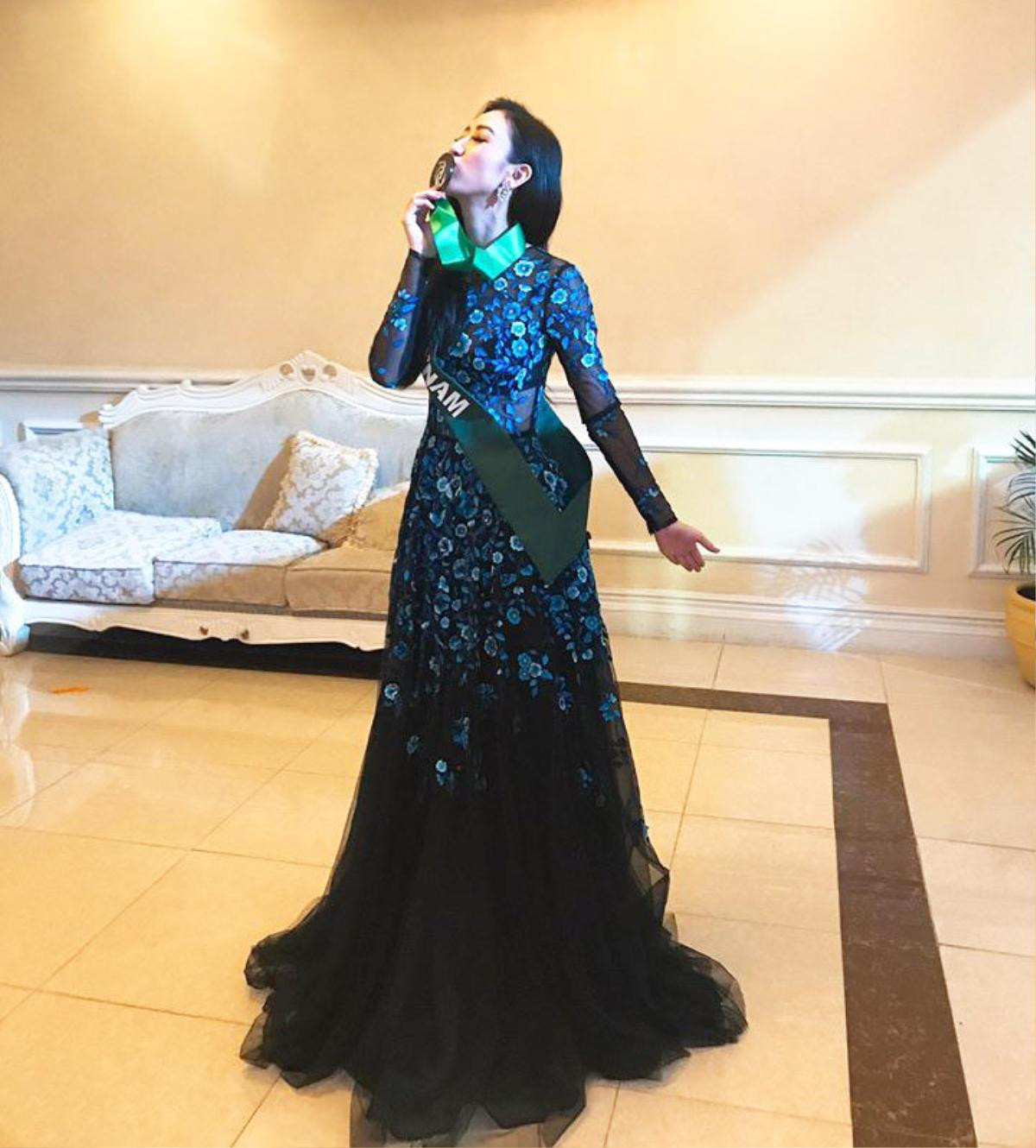 Không đạt giải cao, Hà Thu vẫn được chú ý ở Miss Earth nhờ loạt trang phục ấn tượng Ảnh 6