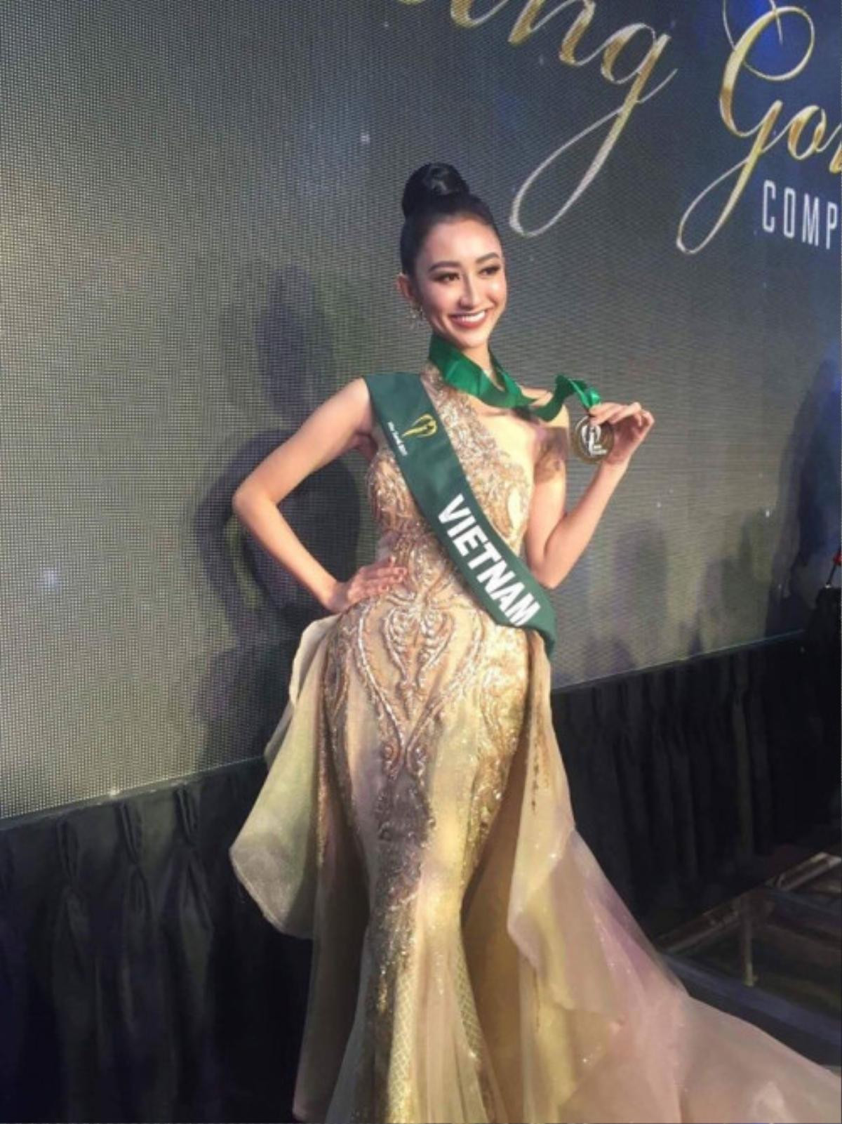 Không đạt giải cao, Hà Thu vẫn được chú ý ở Miss Earth nhờ loạt trang phục ấn tượng Ảnh 3