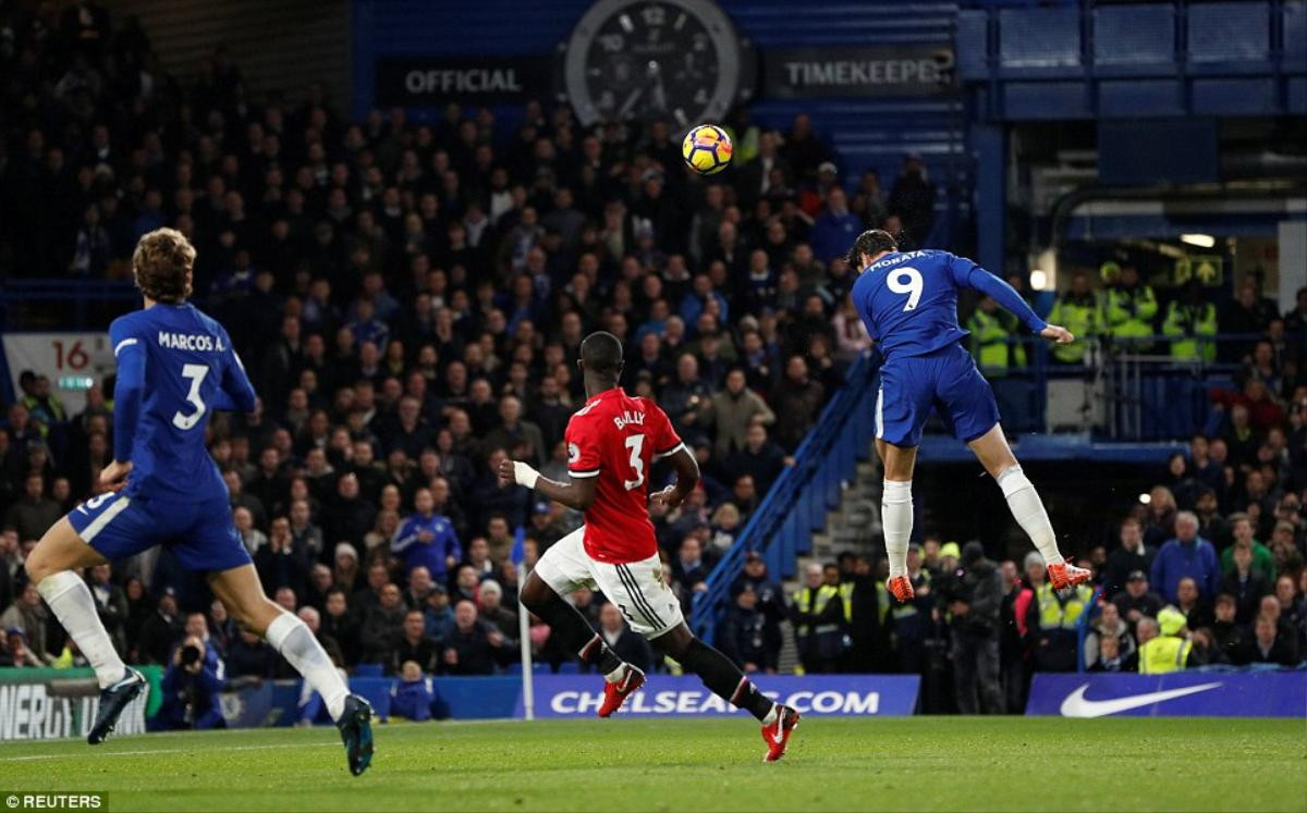 Chelsea 1-0 Manchester United: Mourinho vẫn 'nổ' dù đội nhà thua muối mặt Ảnh 2