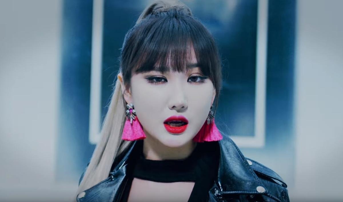 Tung MV sexy và đầy 'sang chảnh' trước 30 phút, EXID khiến fan 'ngã ngửa' Ảnh 5