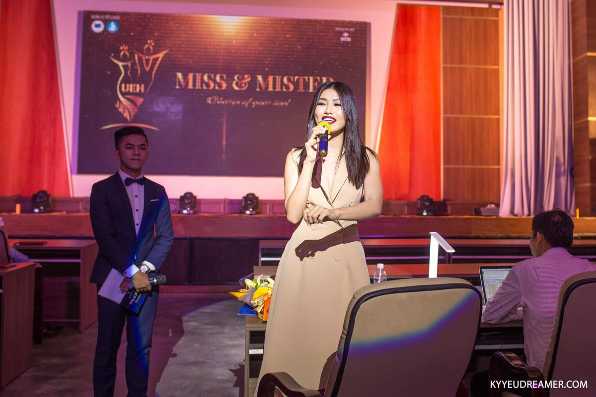 Sôi động cuộc thi Miss and Mister của trường Đại học Kinh Tế TP.HCM Ảnh 10