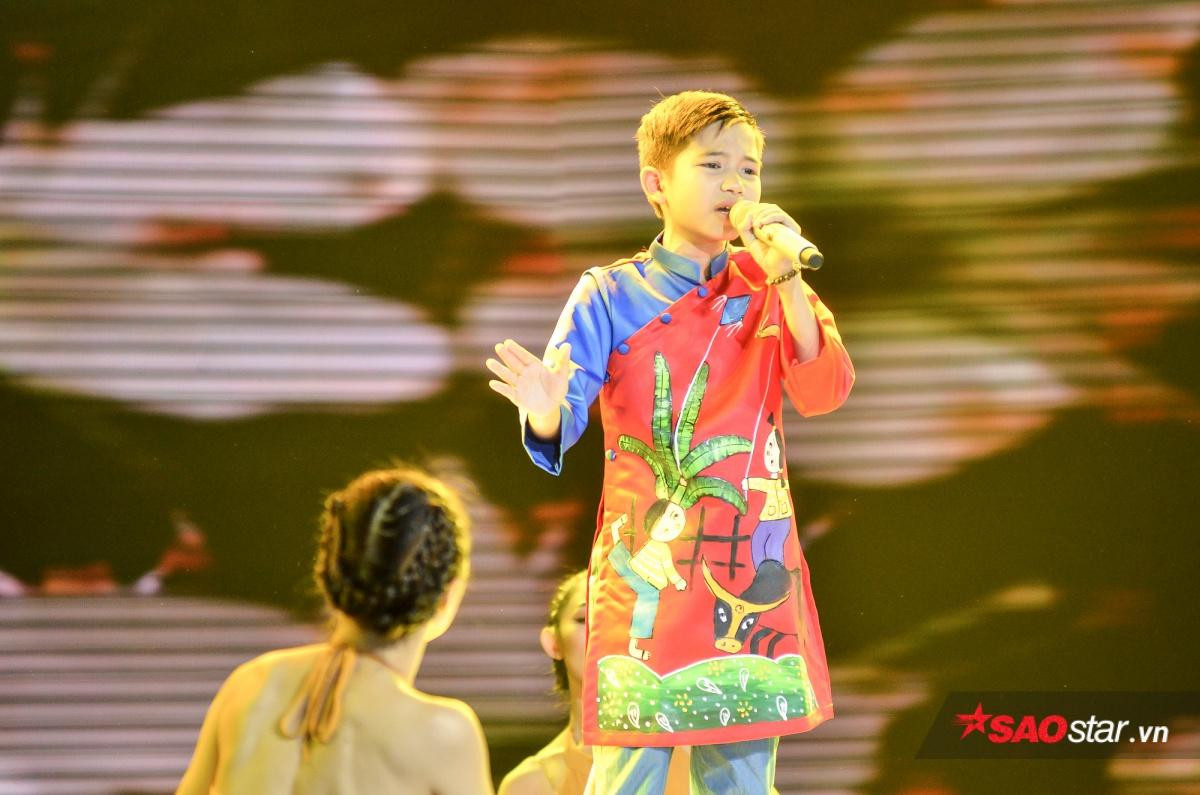 Hương Tràm - Soobin Hoàng Sơn - Vũ Cát Tường cùng học trò kết hợp tuyệt vời ở liveshow 5 The Voice Kids Ảnh 3