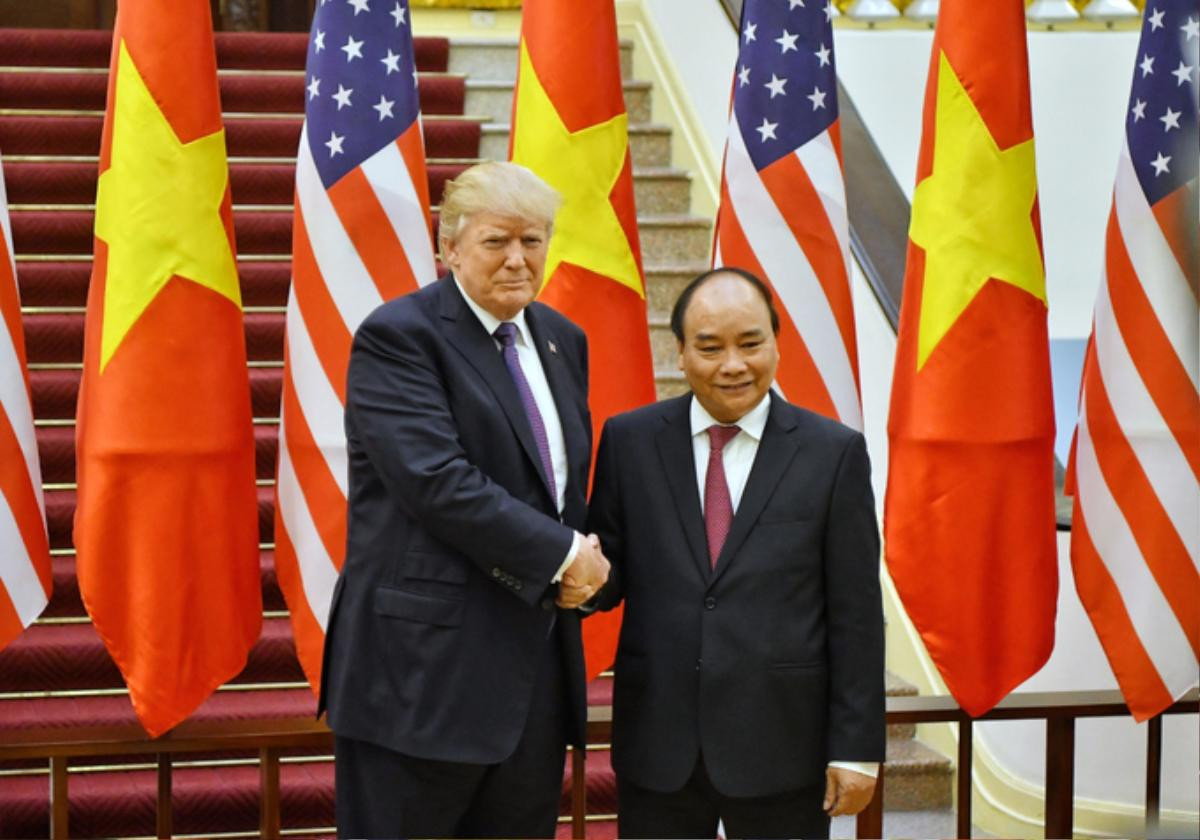 Nhìn lại ba ngày làm việc của Tổng Thống Mỹ Donald Trump tại Việt Nam Ảnh 13