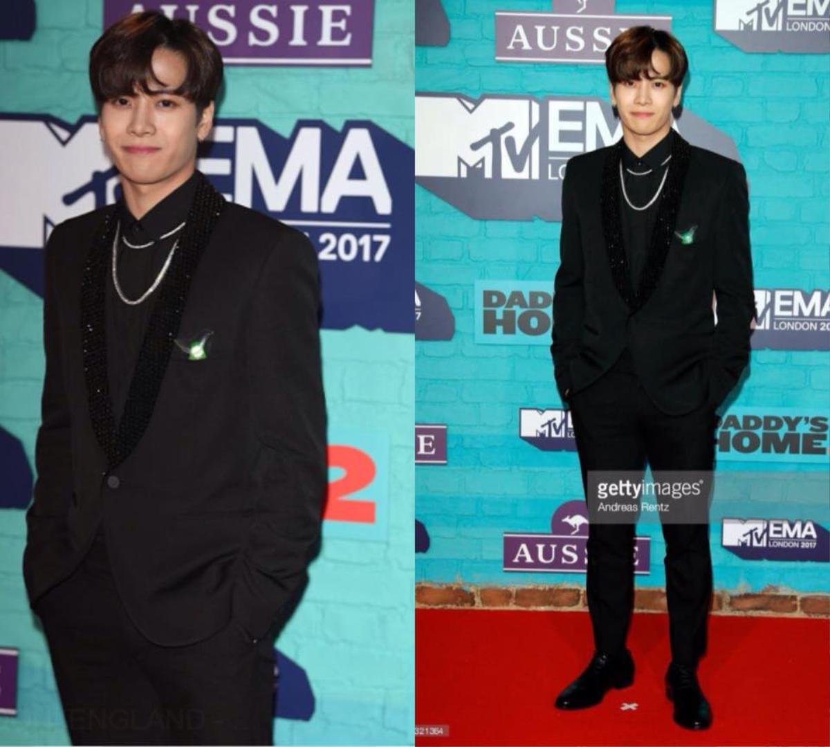 Zoom nhan sắc Jackson (GOT7) đã xuất sắc giật 'spolight' thảm đỏ MTV EMAs 2017 sáng nay Ảnh 1