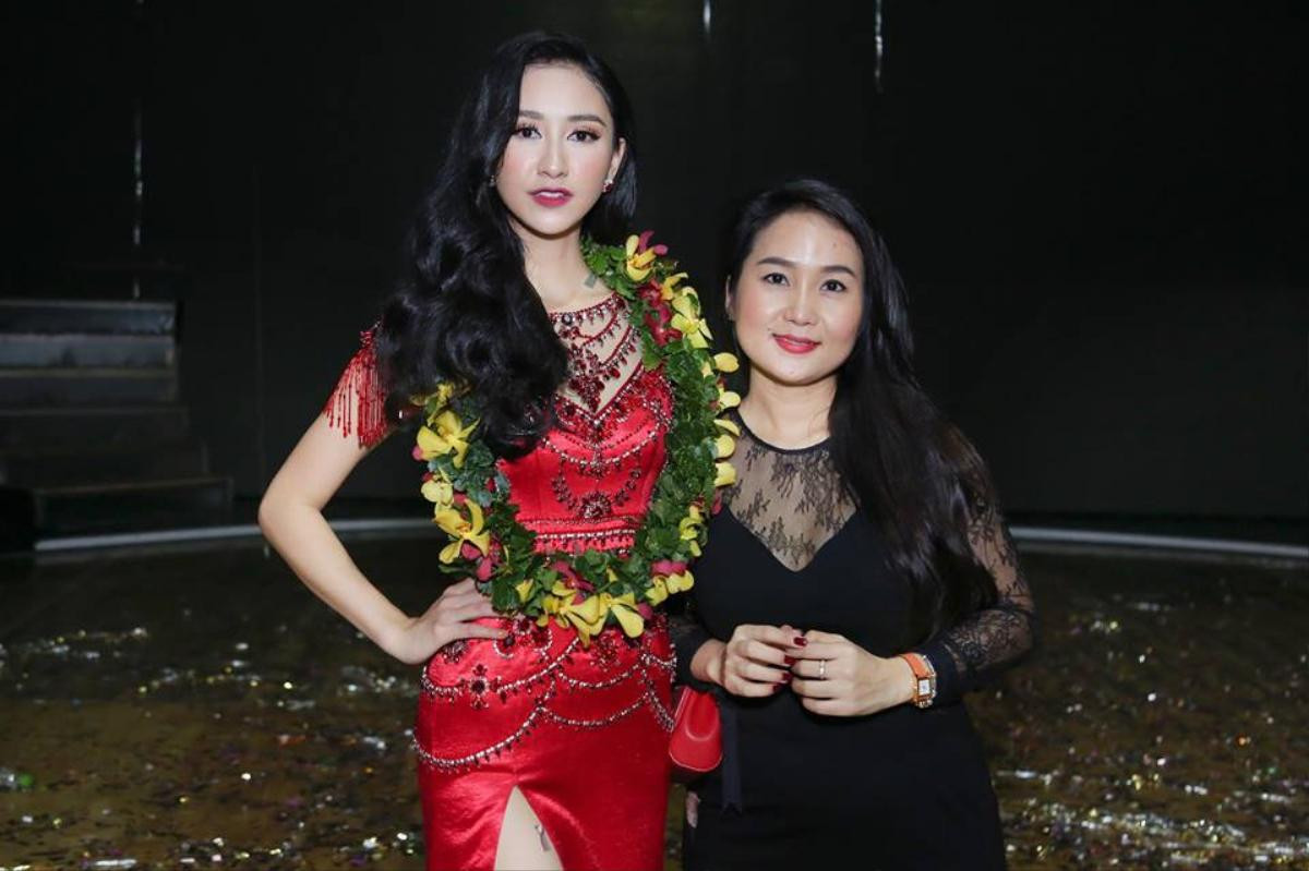 Trở về từ Miss Earth, Hà Thu chứng tỏ sắc vóc không kém cạnh đàn chị khi diện lại 'váy cũ' Ảnh 2