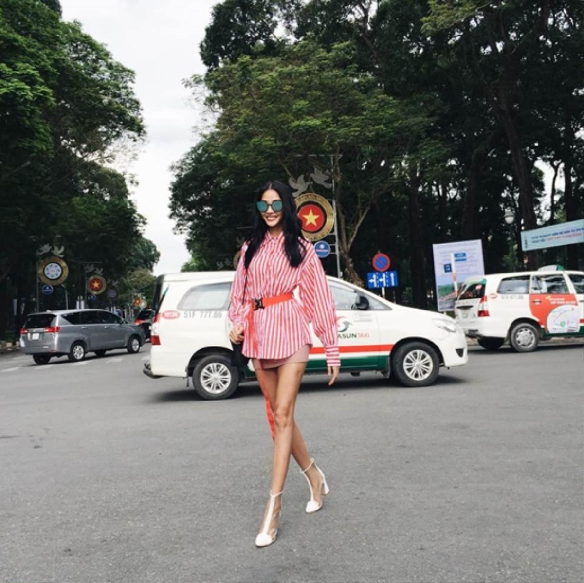 'Cân trình' lên đồ street style của hai ứng viên sáng nhất HHHV: Hoàng Thuỳ vượt mặt Mâu Thuỷ Ảnh 11