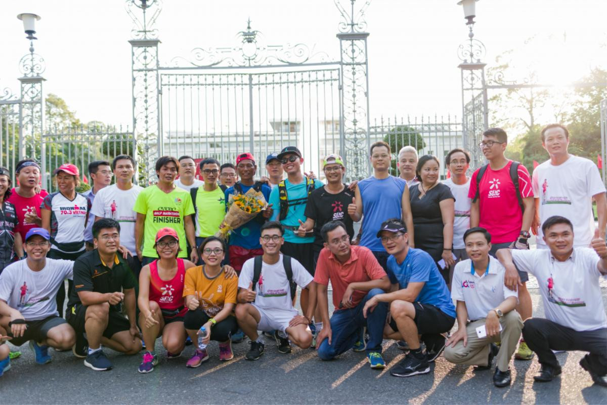 'Kiên running' hoàn tất hành trình chạy bộ 1.868 km từ Hà Nội vào Sài Gòn Ảnh 6