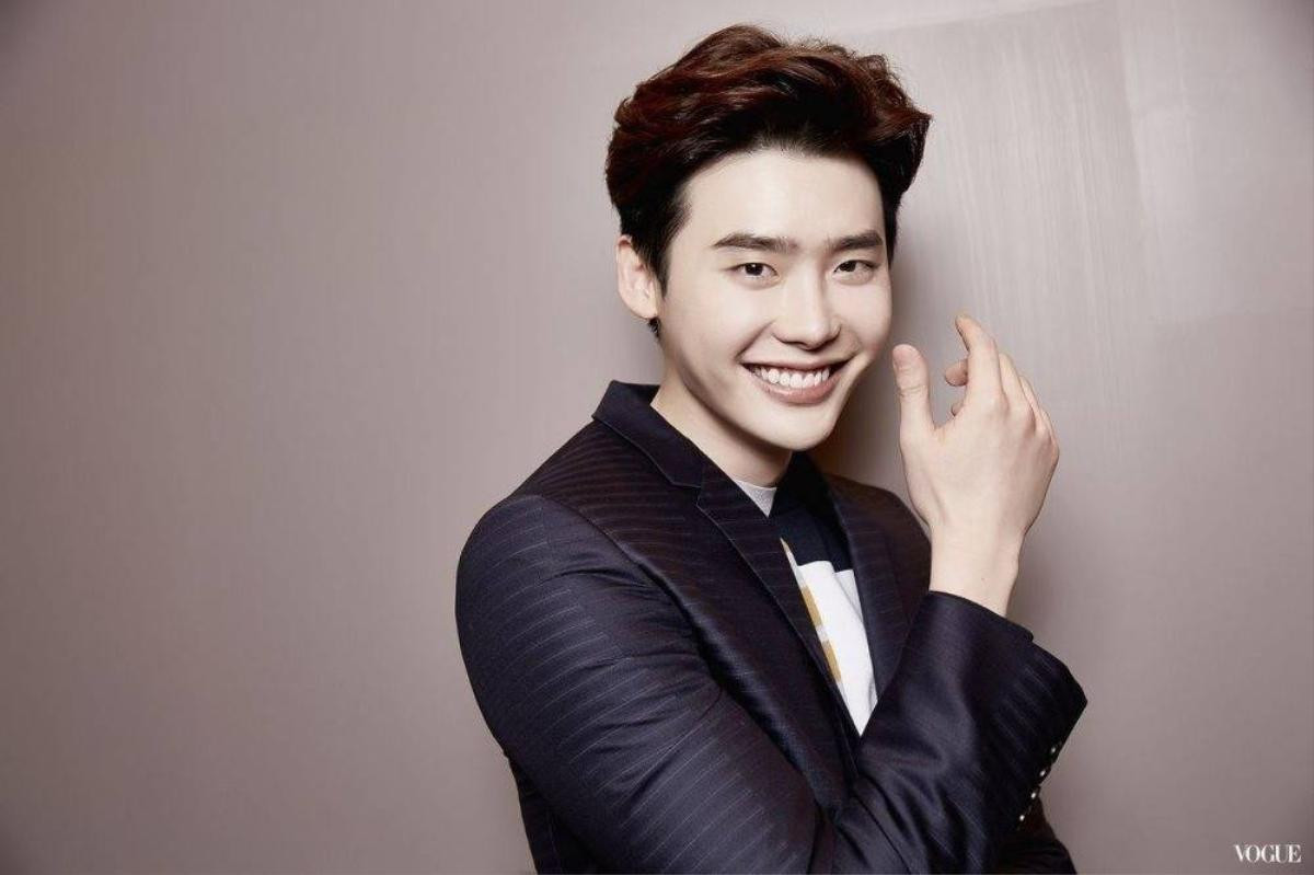 Loạt khoảnh khắc ngọt ngào cùng với Lee Jong Suk này có thể là nguyên nhân khiến Suzy và Lee Min Ho chia tay Ảnh 2